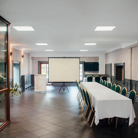 Hotel Colnus Kolno  Buitenkant foto