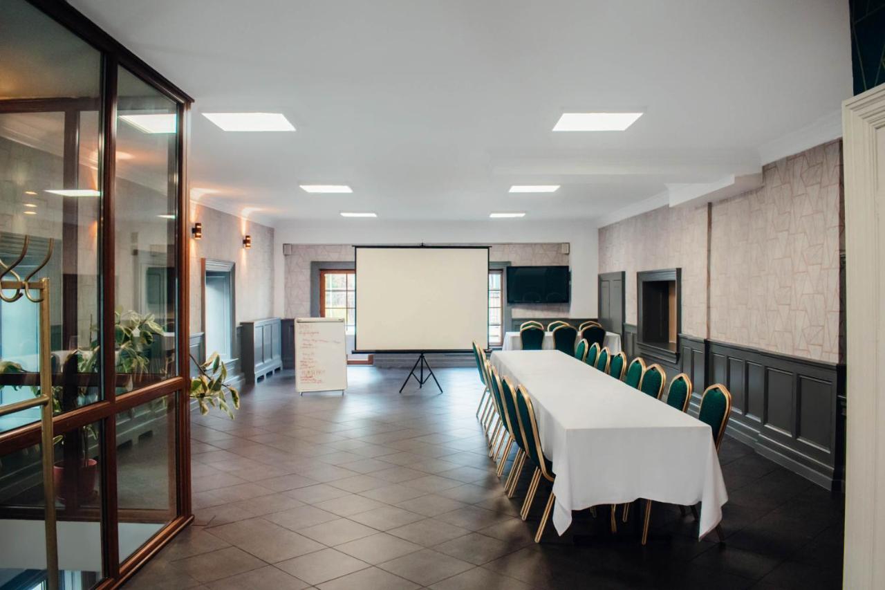 Hotel Colnus Kolno  Buitenkant foto