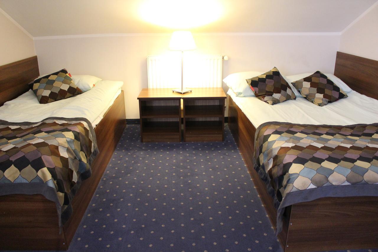 Hotel Colnus Kolno  Buitenkant foto