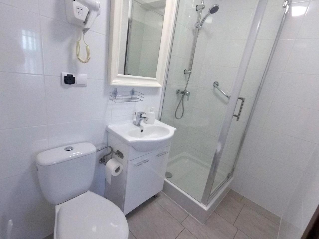Hotel Colnus Kolno  Buitenkant foto